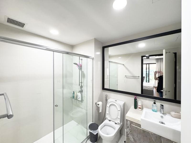 The Interlace, 212 Depot Road, Harbourfront / Telok Blangah, 4 Bedrooms, 4,252 sqft, Condominium For Sale, by Helen Yau, 500228839 - Bathroom - PropertyGuru.com.sg