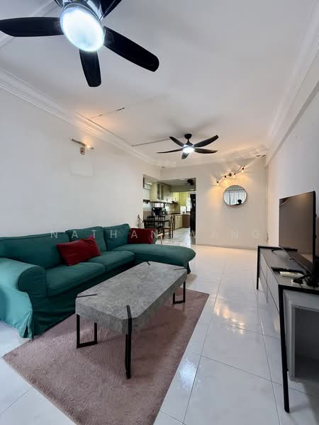 267 Tampines Street 21, 267 Tampines Street 21, 2 Bedrooms, 807 sqft, HDB Flat For Rent, by Nathan Wang, 500228863 - Living Room - PropertyGuru.com.sg