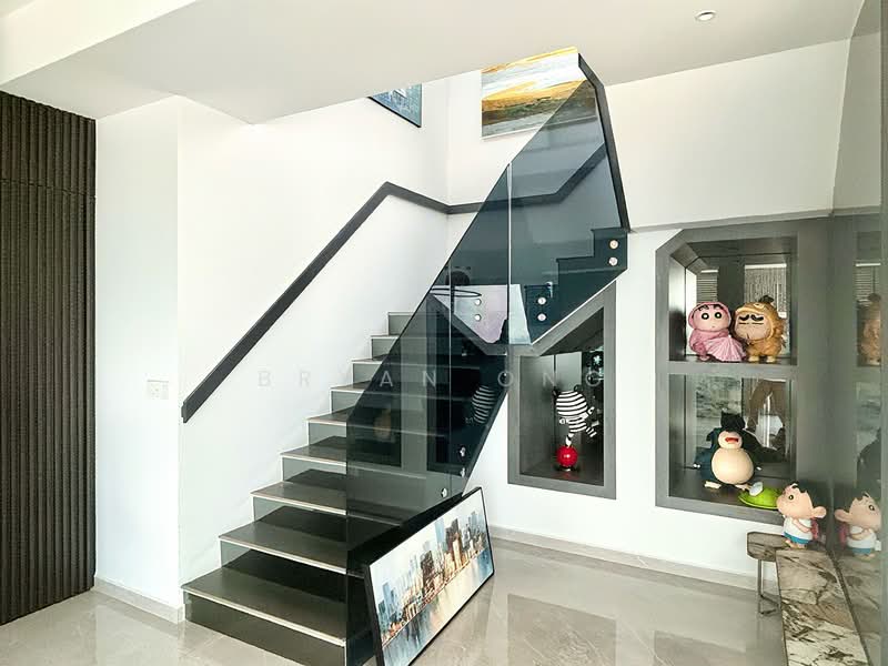 Gorgeously Renovated Duplex Penthouse with Stunning Unblocked Views, , 4 Bedrooms, 2,550 sqft, Condominium For Rent, by Bryan Ong, 500228866 - Interior - PropertyGuru.com.sg