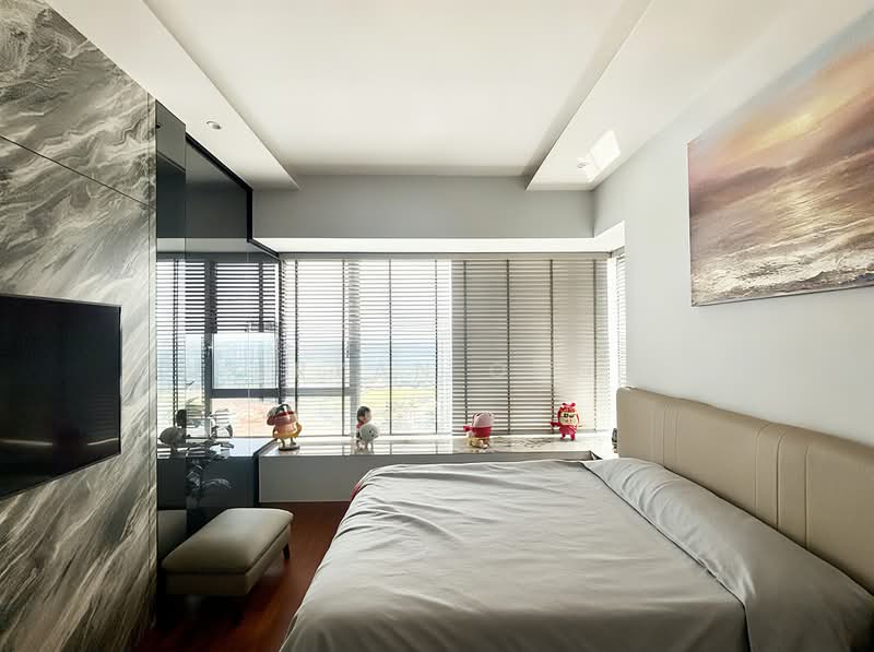 Gorgeously Renovated Duplex Penthouse with Stunning Unblocked Views, , 4 Bedrooms, 2,550 sqft, Condominium For Rent, by Bryan Ong, 500228866 - Bedroom - PropertyGuru.com.sg