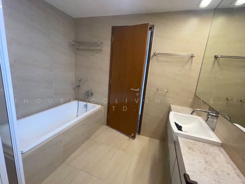 Citylights, 80 Jellicoe Road, Room Rental, 100 sqft, Condominium For Rent, by ling, 500228873 - Bathroom - PropertyGuru.com.sg