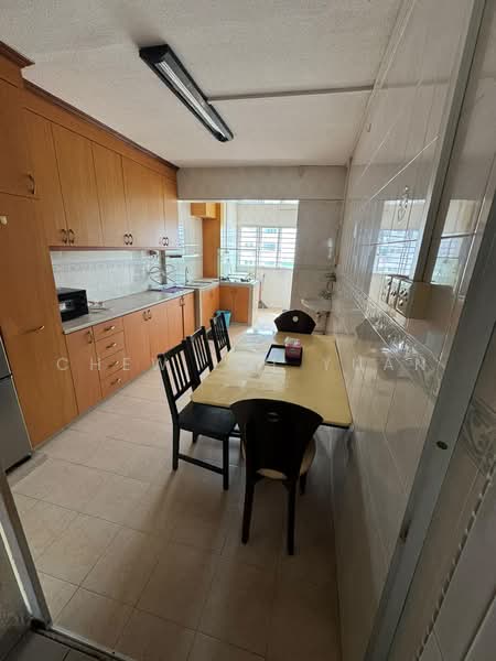 271 Tampines Street 21, 271 Tampines Street 21, 3 Bedrooms, 1,248 sqft, HDB Flat For Rent, by Chew Lih Yuan, 500228879 - Kitchen - PropertyGuru.com.sg