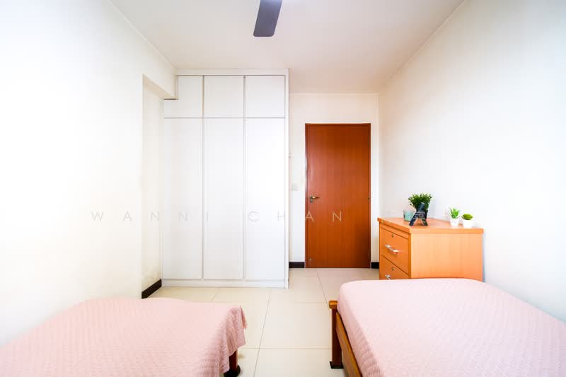 55 Teban Gardens Road, 55 Teban Gardens Road, 3 Bedrooms, 990 sqft, HDB Flat For Sale, by Wanni Chan 陈寀颖, 500228881 - Bedroom - PropertyGuru.com.sg