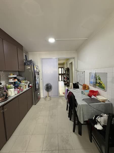 320 Ang Mo Kio Avenue 1, 320 Ang Mo Kio Avenue 1, 2 Bedrooms, 786 sqft, HDB Flat For Sale, by Lily Tan, 500228903 - Kitchen - PropertyGuru.com.sg