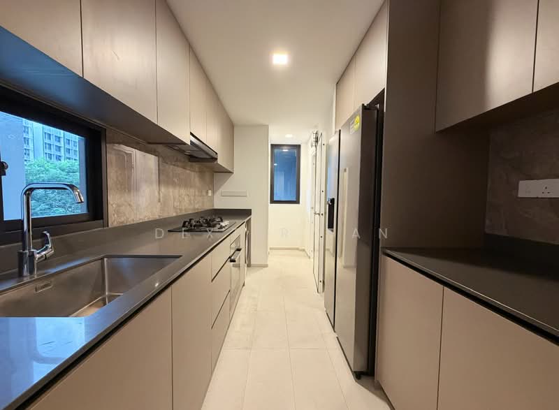 Norwood Grand, , 4 Bedrooms, 1,313 sqft, Condominium For Sale, by Dexter Tan, 500228909 - Kitchen - PropertyGuru.com.sg
