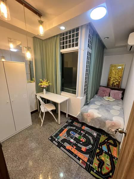 Maysprings, 2 Petir Road, Room Rental, 100 sqft, Condominium For Rent, by ling, 500228927 - Bedroom - PropertyGuru.com.sg
