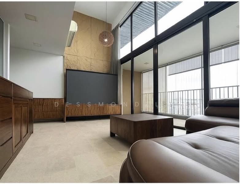River Isles, 68 Edgedale Plains, 3 Bedrooms, 1,647 sqft, Condominium For Rent, by Dessmond Lai, 500228928 - Living Room - PropertyGuru.com.sg