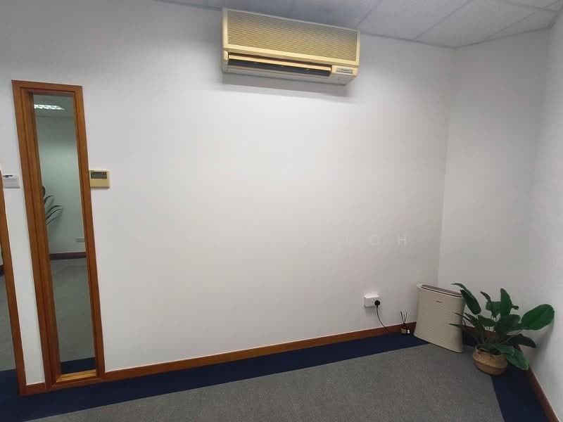 Ubi Techpark, 70 Ubi Crescent, 1,023 sqft, Light Industrial (B1) For Sale, by Ssharon Loh, 500228940 - CommercialGuru.com.sg