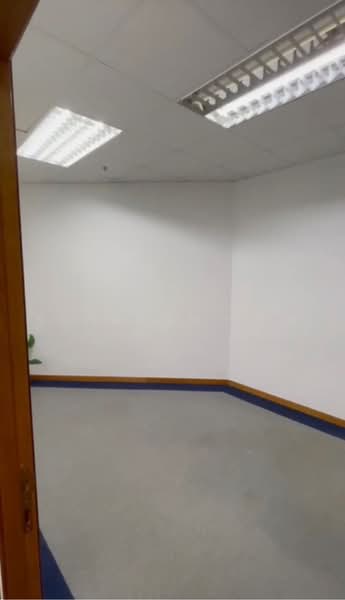 Ubi Techpark, 70 Ubi Crescent, 1,023 sqft, Light Industrial (B1) For Sale, by Ssharon Loh, 500228940 - CommercialGuru.com.sg