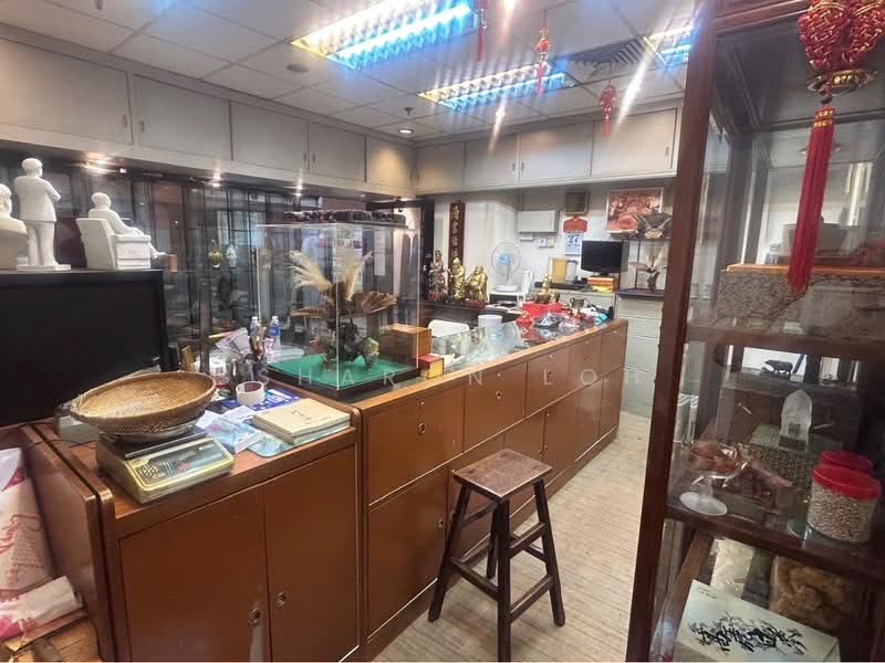 Furama City Centre, 60 Eu Tong Sen Street, 409 sqft, Mall Shop For Rent, by Ssharon Loh, 500228954 - CommercialGuru.com.sg