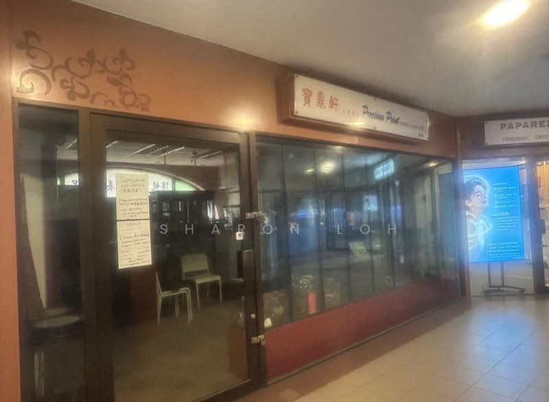 Furama City Centre, 60 Eu Tong Sen Street, 409 sqft, Mall Shop For Rent, by Ssharon Loh, 500228954 - CommercialGuru.com.sg