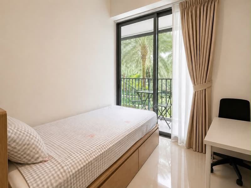 Coco Palms, 29 Pasir Ris Grove, 4 Bedrooms, 1,259 sqft, Condominium For Sale, by Clara Goh, 500228982 - Bedroom - PropertyGuru.com.sg
