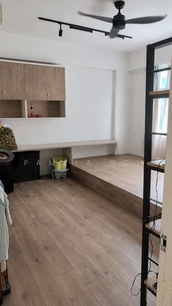 Cosy Lodge, 29 Lorong 31 Geylang, 3 Bedrooms, 1,292 sqft, Condominium For Sale, by Pamela Goh, 500228983 - Living Room - PropertyGuru.com.sg