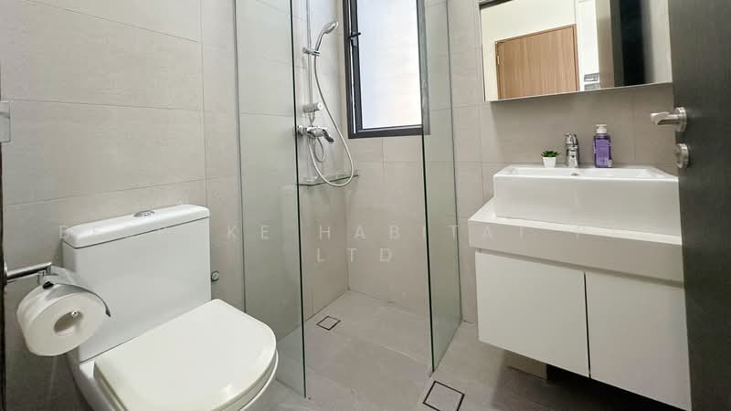 Neem Tree, 30 Jalan Kemaman, Room Rental, 150 sqft, Apartment For Rent, by Bespoke Habitat Pte Ltd, 500228984 - 07-04 MBR1 Bathroom - PropertyGuru.com.sg