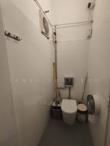 Level 2 shophouse | Jalan besar Near MRT, , 1,000 sqft, Food & Beverage For Rent, by James Jose Boo, 500228985 - CommercialGuru.com.sg