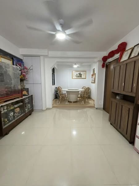 punggol, northshore, 3 Bedrooms, 1,206 sqft, HDB Flat For Sale, by Linda Ang, 500228988 - Living Room - PropertyGuru.com.sg