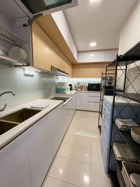 punggol, northshore, 3 Bedrooms, 1,206 sqft, HDB Flat For Sale, by Linda Ang, 500228988 - Kitchen - PropertyGuru.com.sg