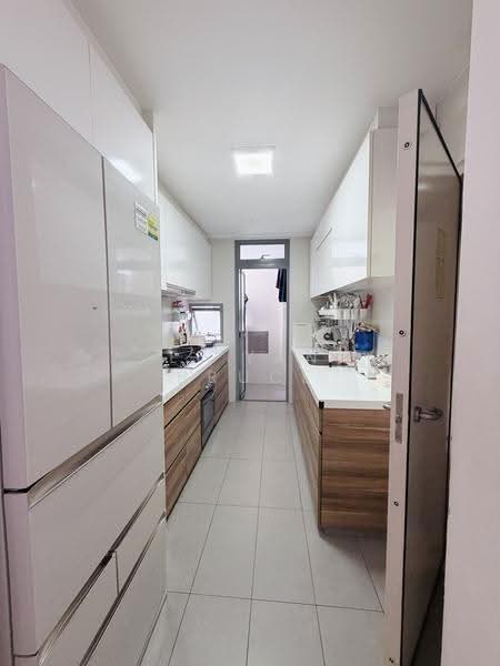 Skies Miltonia, 3 Miltonia Close, Sembawang / Yishun, 3 Bedrooms, 1,076 sqft, Condominium For Sale, by Li Yan Bruce, 500228990 - Kitchen - PropertyGuru.com.sg
