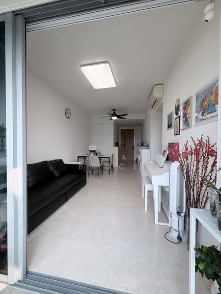 Skies Miltonia, 3 Miltonia Close, Sembawang / Yishun, 3 Bedrooms, 1,076 sqft, Condominium For Sale, by Li Yan Bruce, 500228990 - Living Room - PropertyGuru.com.sg