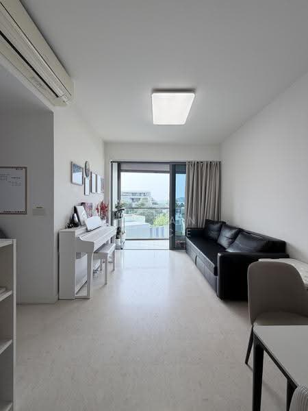 Skies Miltonia, 3 Miltonia Close, Sembawang / Yishun, 3 Bedrooms, 1,076 sqft, Condominium For Sale, by Li Yan Bruce, 500228990 - Living Room - PropertyGuru.com.sg