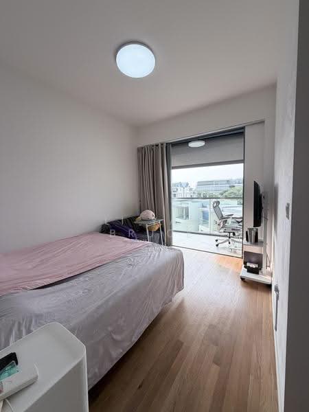Skies Miltonia, 3 Miltonia Close, Sembawang / Yishun, 3 Bedrooms, 1,076 sqft, Condominium For Sale, by Li Yan Bruce, 500228990 - Bedroom - PropertyGuru.com.sg