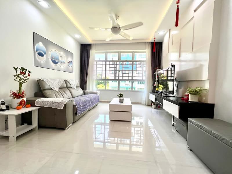 316B Yishun Greenwalk, 316B Yishun Avenue 9, 3 Bedrooms, 990 sqft, HDB Flat For Sale, by Ben Lee, 500229001 - PropertyGuru.com.sg