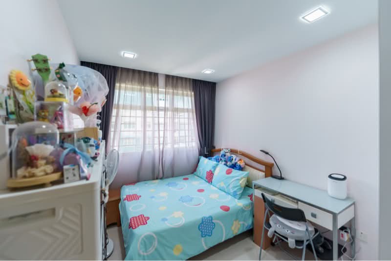 316B Yishun Greenwalk, 316B Yishun Avenue 9, 3 Bedrooms, 990 sqft, HDB Flat For Sale, by Ben Lee, 500229001 - PropertyGuru.com.sg