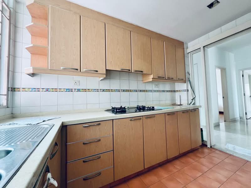 Cherry Gardens, 63 Lorong Lew Lian, 3 Bedrooms, 1,076 sqft, Condominium For Sale, by Aldric Tong 董伟祥, 500229006 - Kitchen - PropertyGuru.com.sg