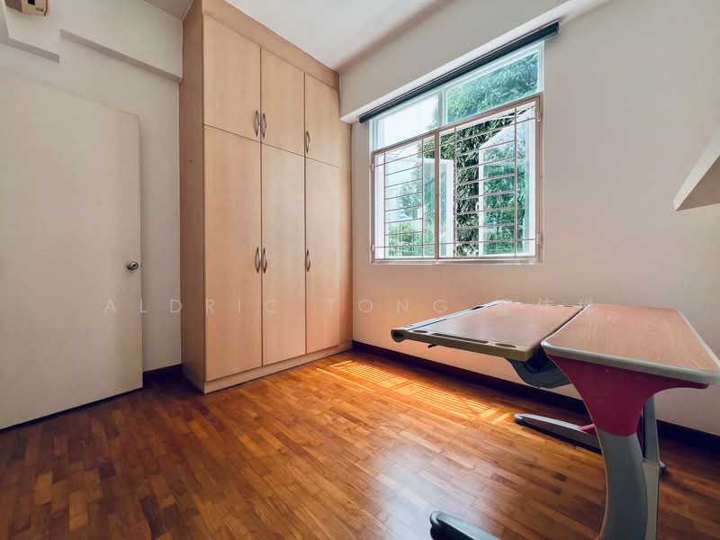 Cherry Gardens, 63 Lorong Lew Lian, 3 Bedrooms, 1,076 sqft, Condominium For Sale, by Aldric Tong 董伟祥, 500229006 - Bedroom - PropertyGuru.com.sg
