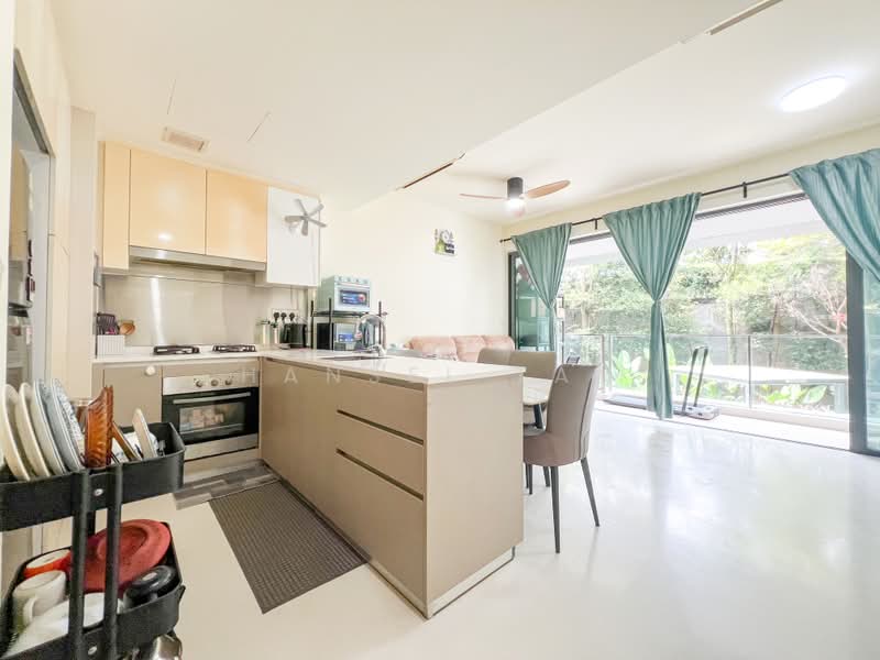 Hedges Park Condominium, 89 Flora Drive, 2 Bedrooms, 797 sqft, Condominium For Sale, by Hansel Tan, 500229029 - Kitchen - PropertyGuru.com.sg