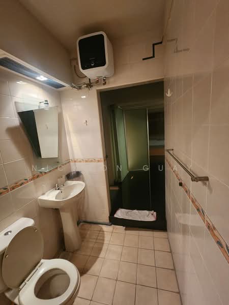 Master Bedroom and Common Room available for rent in Punggol Central, 068, , Room Rental, 165 sqft, HDB Flat For Rent, by Nickson Guay, 500229034 - Bathroom - PropertyGuru.com.sg