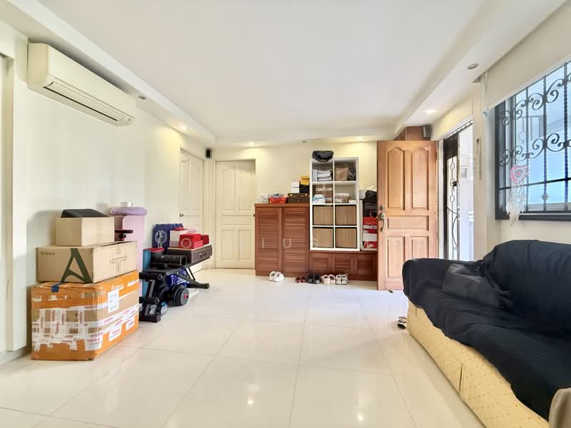 175 Bishan Street 13, 175 Bishan Street 13, Ang Mo Kio / Bishan / Thomson, 2 Bedrooms, 893 sqft, HDB Flat For Sale, by Aloysius Mok, 500229037 - PropertyGuru.com.sg