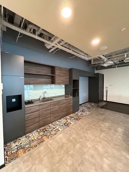 Plus, 20 Cecil Street, Boat Quay / Raffles Place / Marina, 10,828 sqft, Office For Rent, by Eve Lim, 500229041 - Kitchen - CommercialGuru.com.sg
