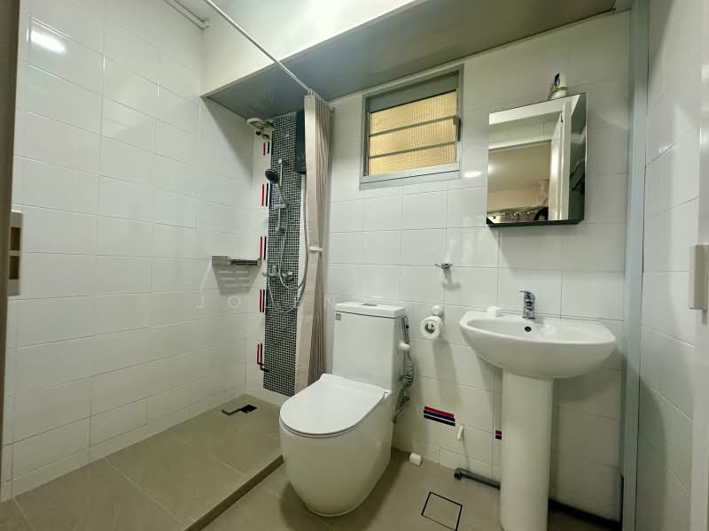 313A Sumang Link, 313A Sumang Link, Room Rental, 130 sqft, HDB Flat For Rent, by Jolene Fun, 500229043 - Bathroom - PropertyGuru.com.sg