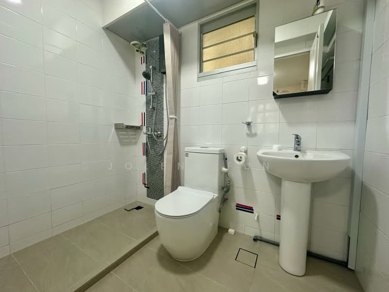 313A Sumang Link, 313A Sumang Link, Room Rental, 130 sqft, HDB Flat For Rent, by Jolene Fun, 500229043 - Bathroom - PropertyGuru.com.sg