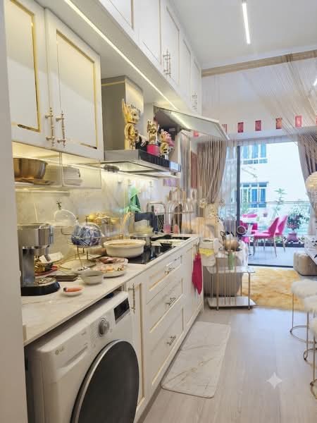 Centra Loft, 3 Lorong 35 Geylang, Studio, 560 sqft, Condominium For Sale, by Mia Shee, 500229047 - Kitchen - PropertyGuru.com.sg