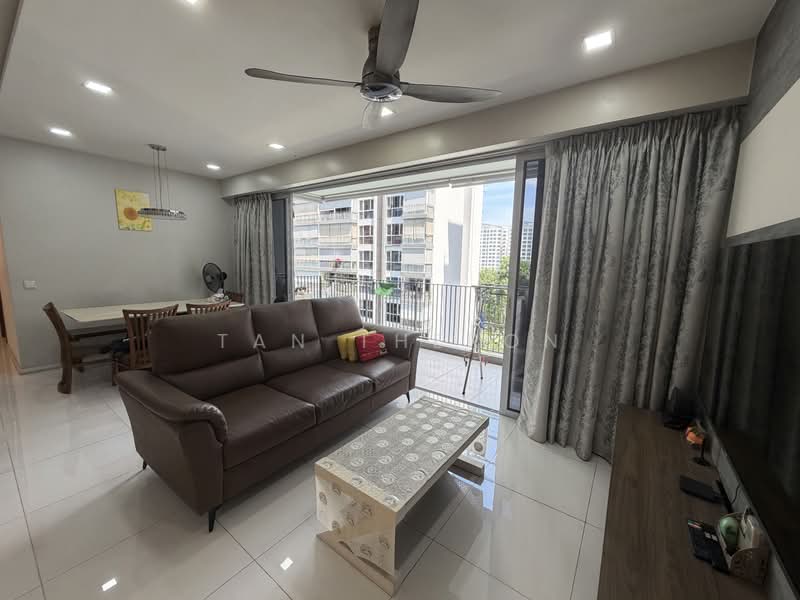 Ecopolitan, 128 Punggol Walk, 4 Bedrooms, 1,365 sqft, Executive Condominium For Sale, by Tan Theron, 500229058 - Living Room - PropertyGuru.com.sg