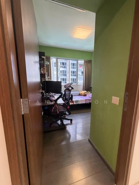 Ecopolitan, 128 Punggol Walk, 4 Bedrooms, 1,365 sqft, Executive Condominium For Sale, by Tan Theron, 500229058 - Bedroom - PropertyGuru.com.sg