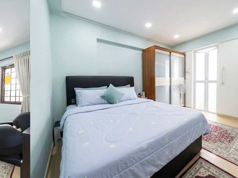 627 Hougang Avenue 8, 627 Hougang Avenue 8, 3 Bedrooms, 904 sqft, HDB Flat For Sale, by Reene Tok, 500229070 - Bedroom - PropertyGuru.com.sg