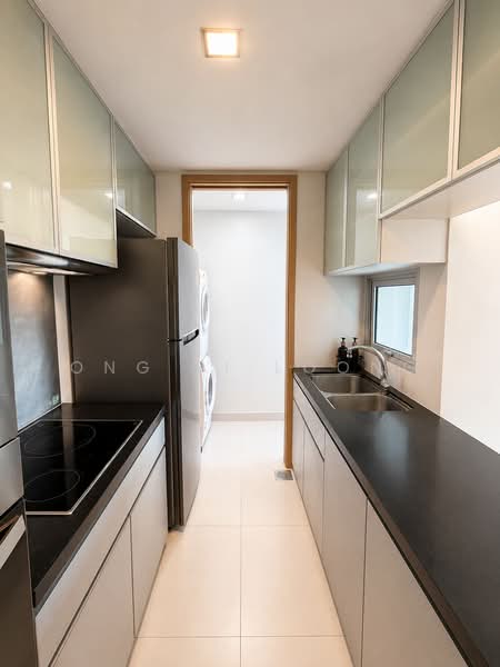 Tresalveo, 9 Marymount Terrace, 2 Bedrooms, 1,001 sqft, Condominium For Rent, by Ong Yi Loong, 500229071 - Kitchen - PropertyGuru.com.sg