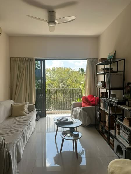 Meadows @ Peirce, 626 Upper Thomson Road, 2 Bedrooms, 915 sqft, Condominium For Rent, by Mike Xu, 500229075 - Living Room - PropertyGuru.com.sg