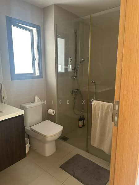 Meadows @ Peirce, 626 Upper Thomson Road, 2 Bedrooms, 915 sqft, Condominium For Rent, by Mike Xu, 500229075 - Bathroom - PropertyGuru.com.sg