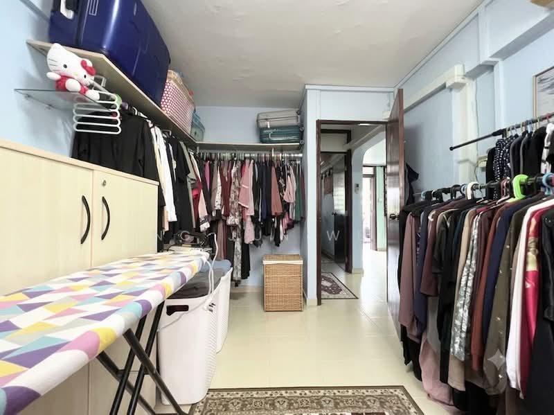 627 Hougang Avenue 8, 627 Hougang Avenue 8, 3 Bedrooms, 904 sqft, HDB Flat For Sale, by Ng Jun Wei, 500229077 - Interior - PropertyGuru.com.sg