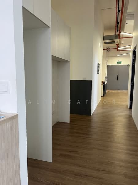 Oxley BizHub 2, 62 Ubi Road 1, 1,421 sqft, Light Industrial (B1) For Rent, by Halim Gafoor, 500229079 - Corridor - CommercialGuru.com.sg