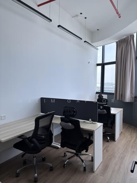 Oxley BizHub 2, 62 Ubi Road 1, 1,421 sqft, Light Industrial (B1) For Rent, by Halim Gafoor, 500229079 - Study - CommercialGuru.com.sg