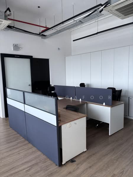 Oxley BizHub 2, 62 Ubi Road 1, 1,421 sqft, Light Industrial (B1) For Rent, by Halim Gafoor, 500229079 - Interior - CommercialGuru.com.sg
