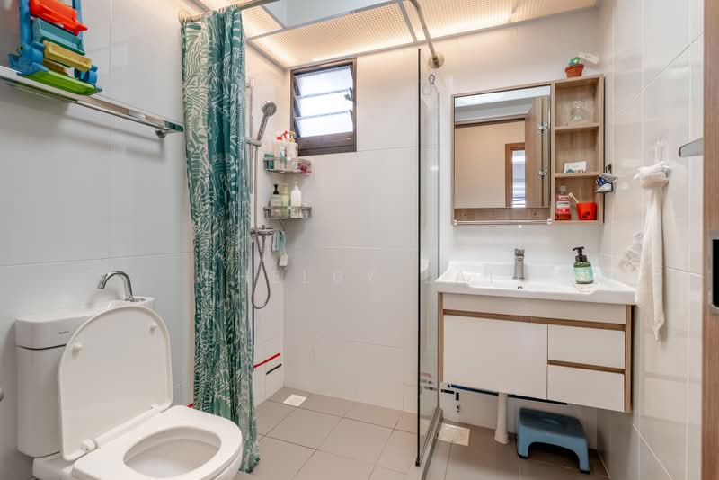 113A Alkaff Crescent, 113A Alkaff Crescent, 3 Bedrooms, 1,001 sqft, HDB Flat For Sale, by Shelby Lai, 500229081 - Bathroom - PropertyGuru.com.sg