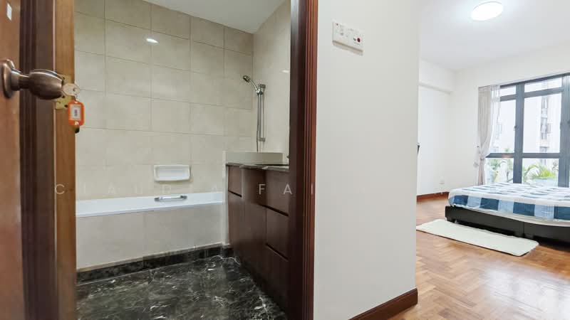 East Meadows, 30 Tanah Merah Kechil Road, Room Rental, 200 sqft, Condominium For Rent, by Claudia Faith Chua, 500229098 - Bathroom - PropertyGuru.com.sg