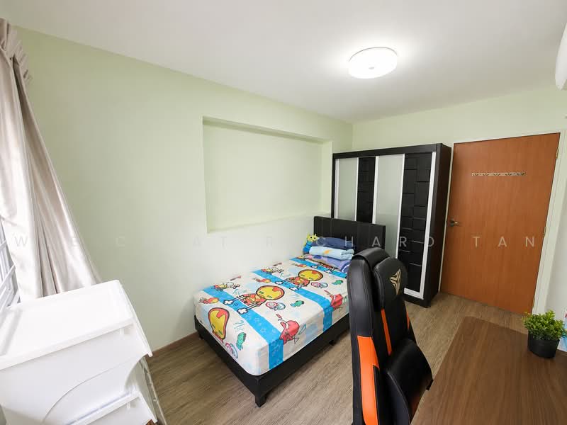 315B Yishun Greenwalk, 315B Yishun Avenue 9, 3 Bedrooms, 1,206 sqft, HDB Flat For Sale, by Wee Chiat Rechard Tan, 500229100 - Bedroom - PropertyGuru.com.sg