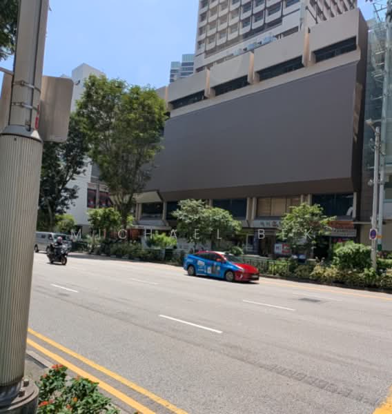 Orchard Towers, 400 Orchard Road, Orchard / River Valley, 2,350 sqft, Other Retail For Rent, by Michael Bek, 500229105 - Facing Orchard Road - CommercialGuru.com.sg